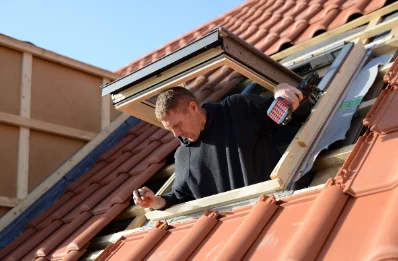 Pose de fenêtres de toit Velux à Bay